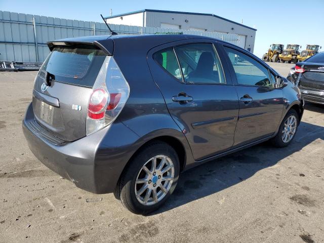 Photo 3 from auction – 2014 TOYOTA PRIUS C with VIN JTDKDTB35E1570521