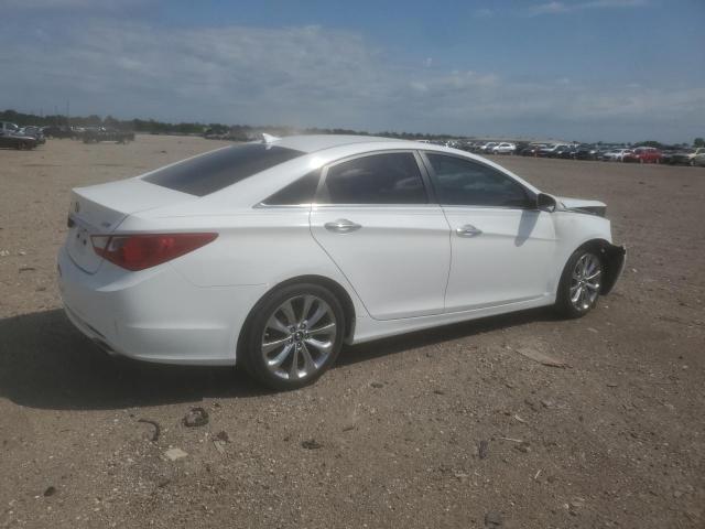 Photo 3 from auction – 2012 HYUNDAI SONATA SE with VIN 5NPEC4AB4CH454392