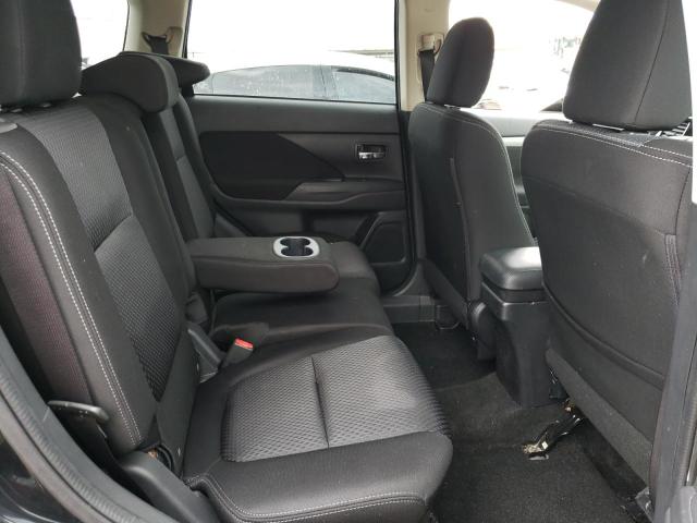 Photo 10 from auction – 2018 MITSUBISHI OUTLANDER with VIN JA4AZ3A37JZ057095