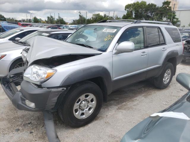 TOYOTA 4RUNNER SR 2003 z numerem VIN JTEZU14R538000233 - Zdjęcie z aukcji
