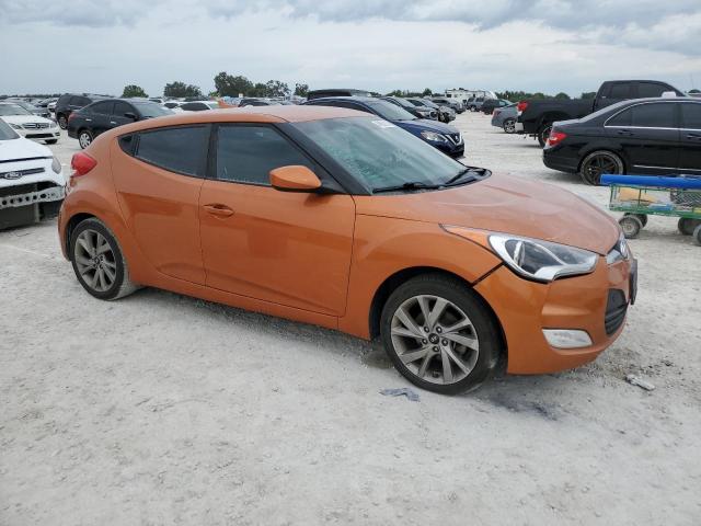 Photo 4 from auction – 2017 HYUNDAI VELOSTER with VIN KMHTC6AD6HU310341