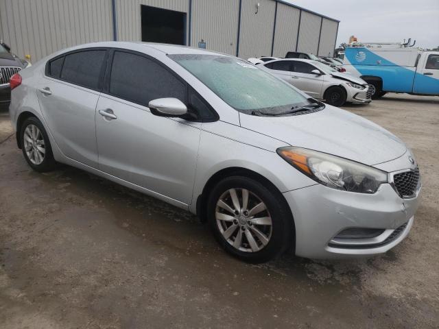 Photo 4 from auction – 2015 KIA FORTE LX with VIN KNAFK4A67F5330175