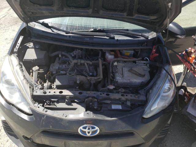 Photo 11 from auction – 2016 TOYOTA PRIUS C with VIN JTDKDTB30G1137692