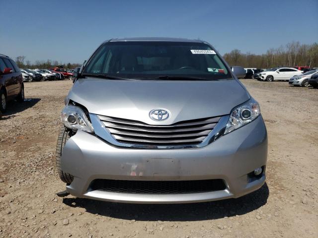 Photo 5 from auction – 2015 TOYOTA SIENNA XLE with VIN 5TDDK3DC7FS126525