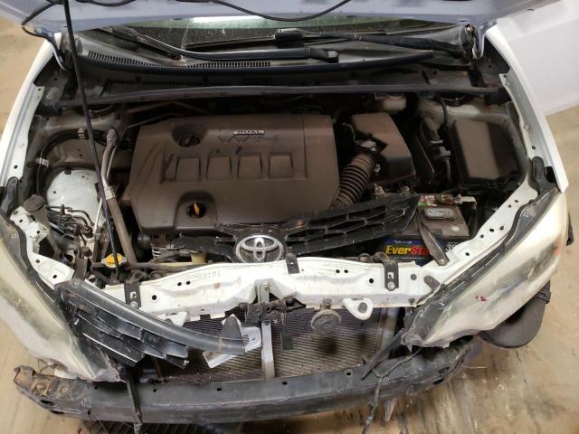 Photo 11 from auction – 2015 TOYOTA COROLLA L with VIN 2T1BURHEXFC383543