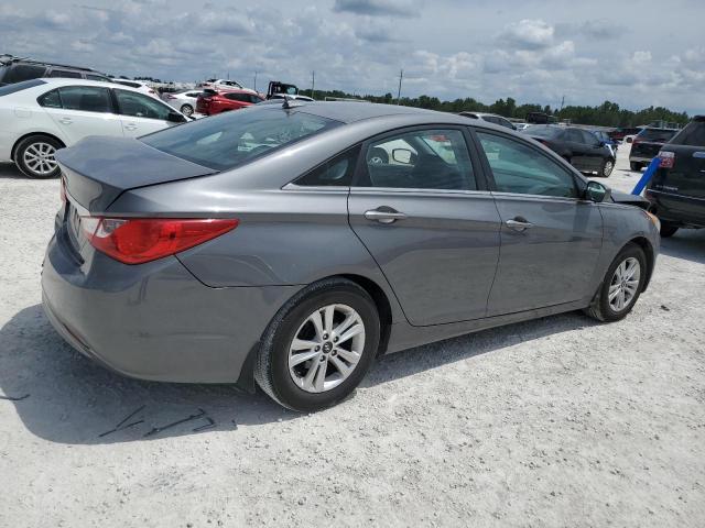 Photo 3 from auction – 2013 HYUNDAI SONATA GLS with VIN 5NPEB4AC0DH628018