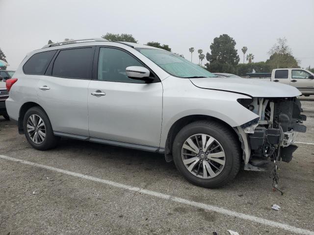 Photo 4 from auction – 2017 NISSAN PATHFINDER with VIN 5N1DR2MN3HC604026