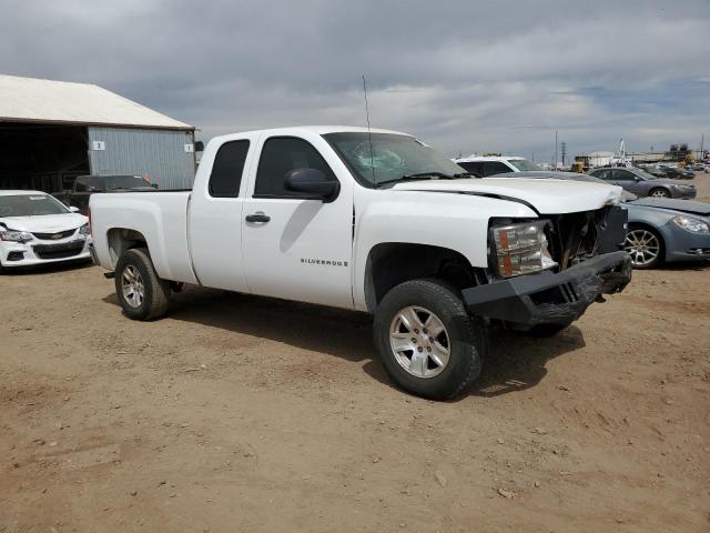 Photo 4 from auction – 2007 CHEVROLET SILVERADO with VIN 1GCEC19017Z628063