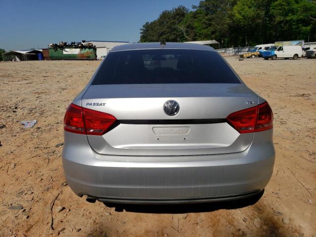 Photo 6 from auction – 2015 VOLKSWAGEN PASSAT S with VIN 1VWAT7A35FC035442