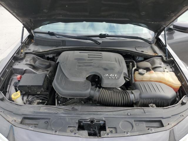 Photo 11 from auction – 2016 CHRYSLER 300 LIMITE with VIN 2C3CCAAG3GH269478