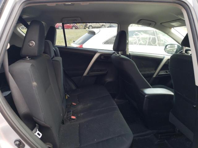 Photo 11 from auction – 2017 TOYOTA RAV4 LE with VIN 2T3BFREV6HW625736