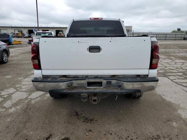 Photo 6 from auction – 2005 CHEVROLET SILVERADO with VIN 1GCEK19B25E114733