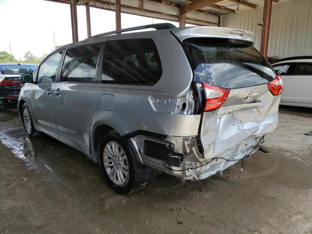 Photo 2 from auction – 2015 TOYOTA SIENNA XLE with VIN 5TDYK3DC7FS640599