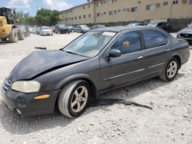 NISSAN MAXIMA GLE 2000 with VIN JN1CA31D5YT719853 - Photo from auction