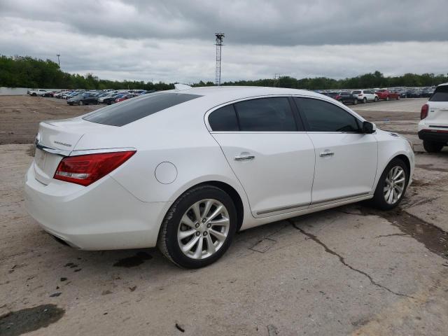 Photo 3 from auction – 2015 BUICK LACROSSE with VIN 1G4GA5G30FF297362