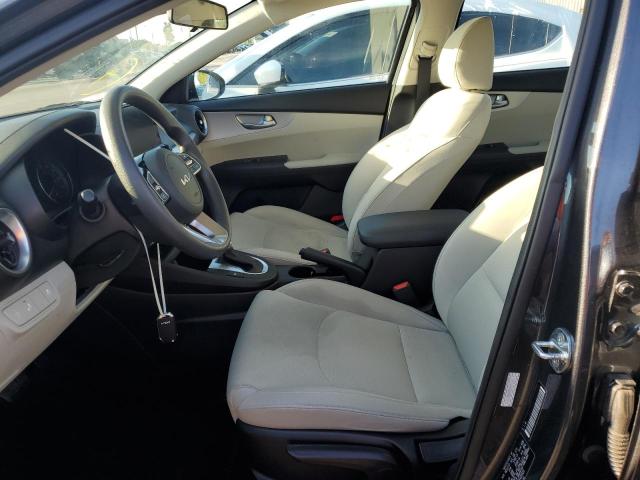 Photo 7 from auction – 2016 KIA FORTE LX with VIN KNAFX4A6XG5572252