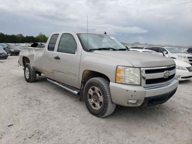 Photo 4 from auction – 2007 CHEVROLET SILVERADO with VIN 1GCEK19J07E537000