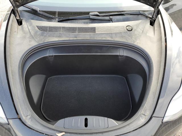 Photo 11 from auction – 2018 TESLA MODEL 3 with VIN 5YJ3E1EB7JF085436