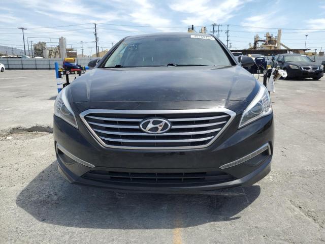 Photo 5 from auction – 2015 HYUNDAI SONATA se with VIN 5NPE24AF2FH162136