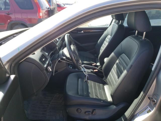 Photo 7 from auction – 2014 VOLKSWAGEN PASSAT SE with VIN 1VWBN7A32EC049375