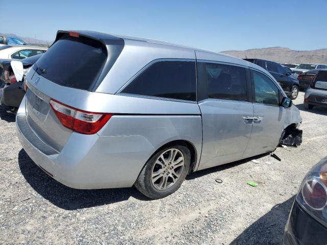 Photo 3 from auction – 2017 HONDA ODYSSEY EX with VIN 5FNRL5H47BB095695