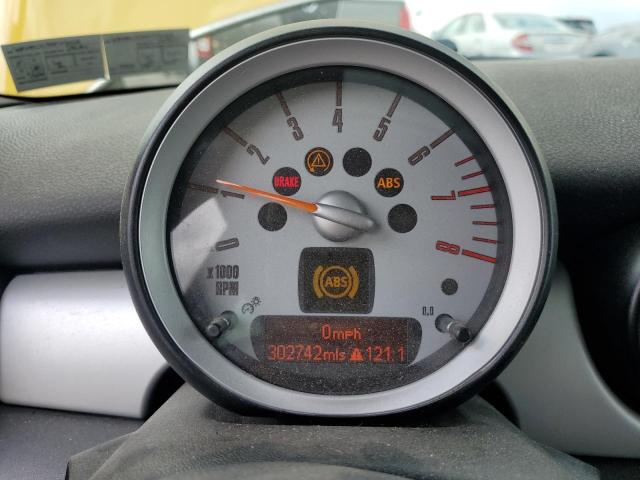 Photo 9 from auction – 2009 MINI COOPER CLU with VIN WMWML33599TX50328