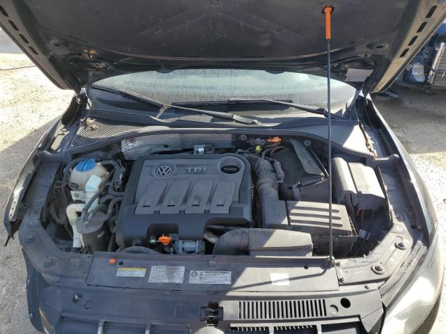 Photo 11 from auction – 2012 VOLKSWAGEN PASSAT SE with VIN 1VWBN7A35CC093917