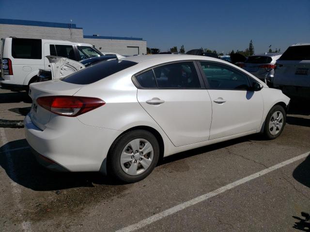 Photo 3 from auction – 2017 KIA FORTE LX with VIN 3KPFL4A70HE035211
