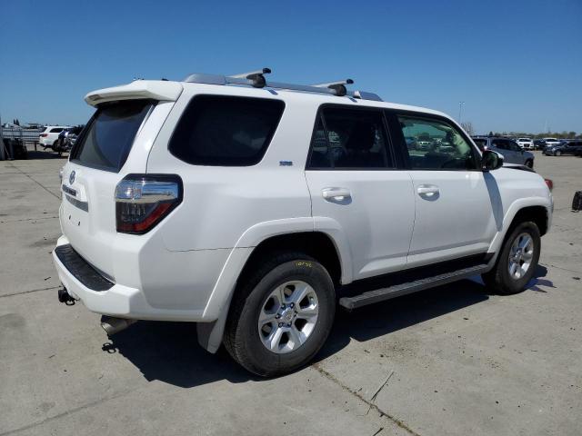 Photo 3 from auction – 2014 TOYOTA 4RUNNER SR with VIN JTEBU5JR6E5155388