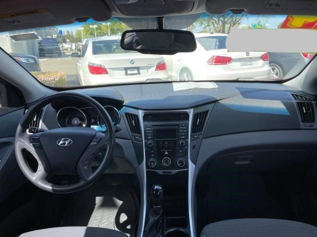 Photo 9 from auction – 2014 HYUNDAI SONATA GLS with VIN 5NPEB4ACXEH813694