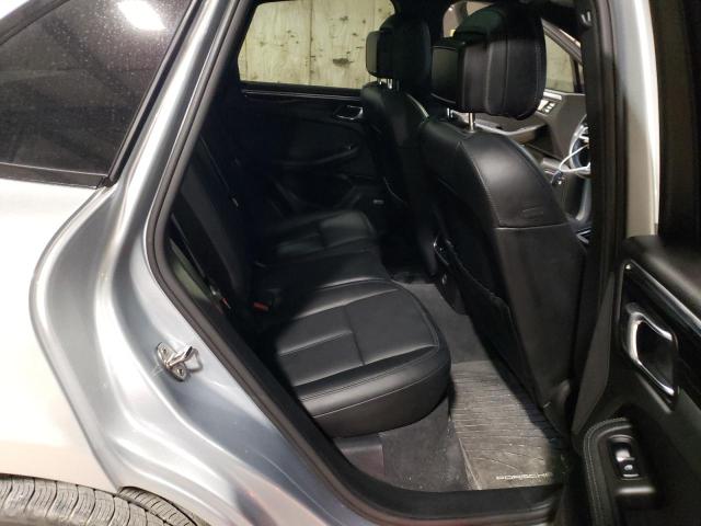 Photo 10 from auction – 2017 PORSCHE MACAN with VIN WP1AA2A58HLB05921