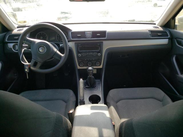Photo 8 from auction – 2014 VOLKSWAGEN PASSAT S with VIN 1VWAP7A3XEC033480