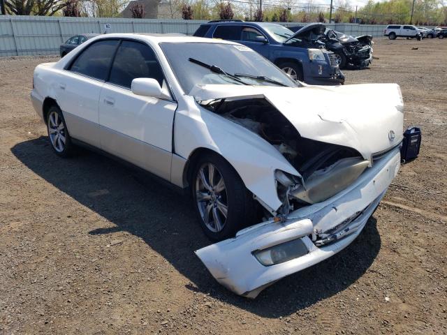 Photo 4 from auction – 2000 LEXUS ES 300 with VIN JT8BF28G7Y0248213