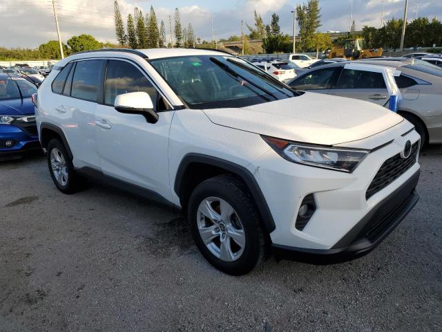 Photo 4 from auction – 2021 TOYOTA RAV4 XLE with VIN 2T3W1RFV7MC139253