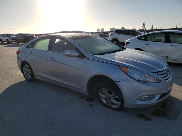 Photo 4 from auction – 2012 HYUNDAI SONATA SE with VIN 5NPEC4AC9CH376376