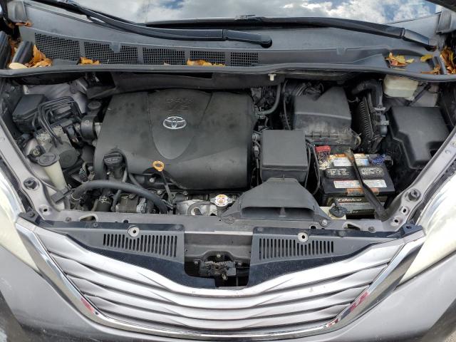 Photo 12 from auction – 2017 TOYOTA SIENNA XLE with VIN 5TDYZ3DC0HS825706