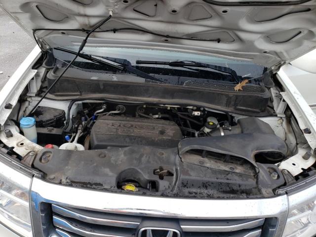 Photo 12 from auction – 2015 HONDA PILOT TOUR with VIN 5FNYF4H90FB042044