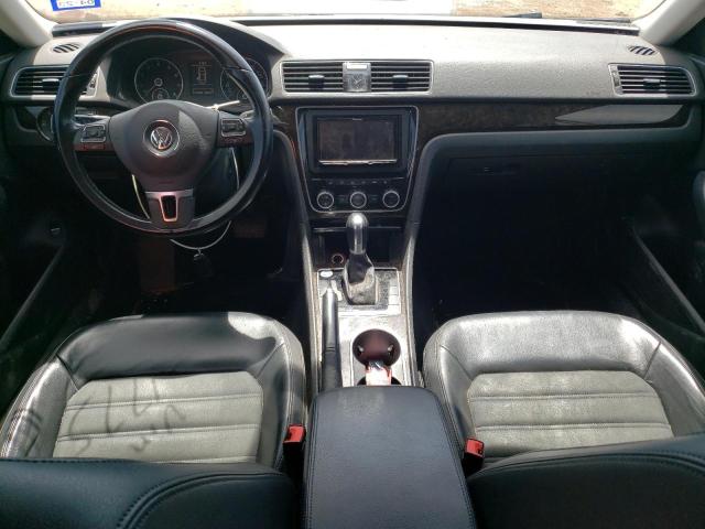 Photo 8 from auction – 2015 VOLKSWAGEN PASSAT SEL with VIN 1VWCS7A32FC041775