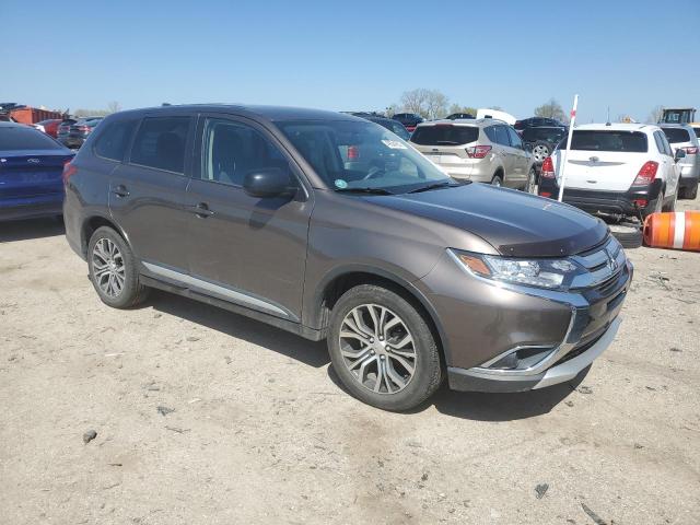 Photo 4 from auction – 2018 MITSUBISHI OUTLANDER with VIN JA4AD2A34JZ033605