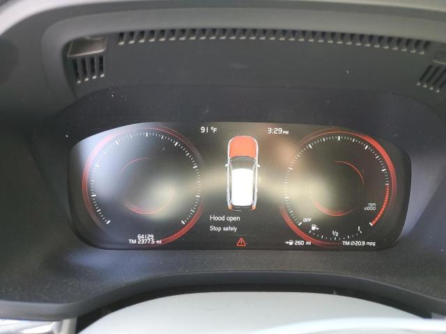 Photo 9 from auction – 2018 VOLVO XC60 T6 with VIN LYVA22RK3JB078209