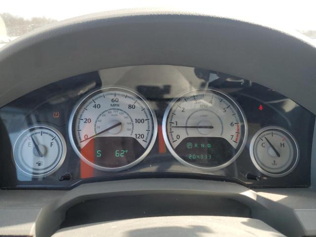 Photo 9 from auction – 2010 CHRYSLER TOWN & COU with VIN 2A4RR5D13AR305149