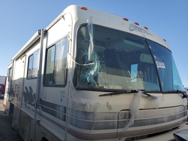 Photo 9 from auction – 1996 FLEETWOOD STORM with VIN 3FCMF53G8SJA11643