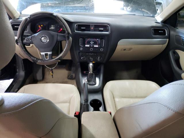 Photo 8 from auction – 2011 VOLKSWAGEN JETTA TDI with VIN 3VWLL7AJ6BM054808