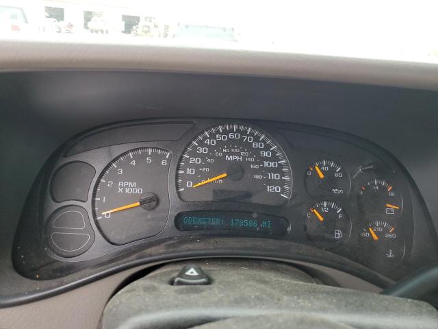 Photo 9 from auction – 2005 CHEVROLET SILVERADO with VIN 1GCEK19B25E114733