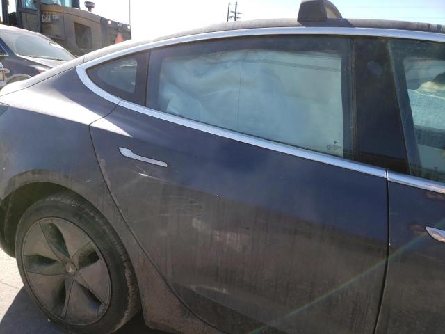 Photo 10 from auction – 2018 TESLA MODEL 3 with VIN 5YJ3E1EB2JF085666