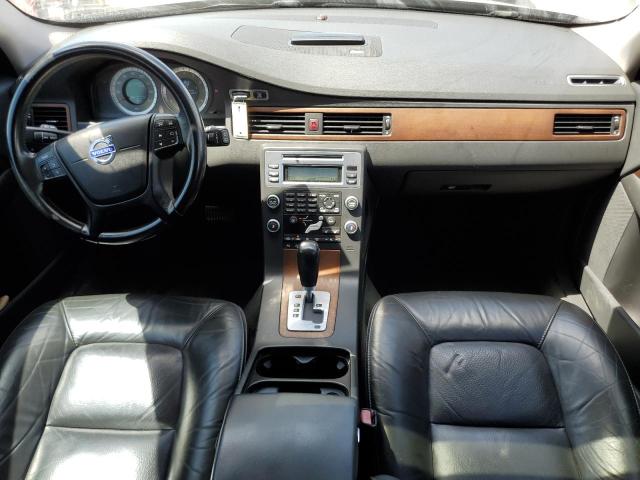 Photo 8 from auction – 2010 VOLVO XC70 3.2 with VIN YV4982BZ5A1088978