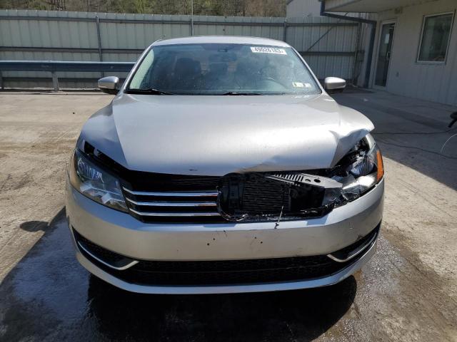 Photo 5 from auction – 2012 VOLKSWAGEN PASSAT S with VIN 1VWAP7A38CC077443