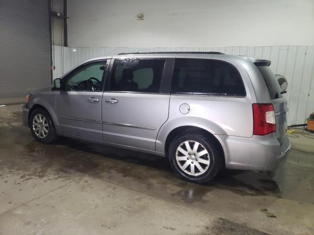 Photo 2 from auction – 2016 CHRYSLER TOWN & COU with VIN 2C4RC1BG0GR221189
