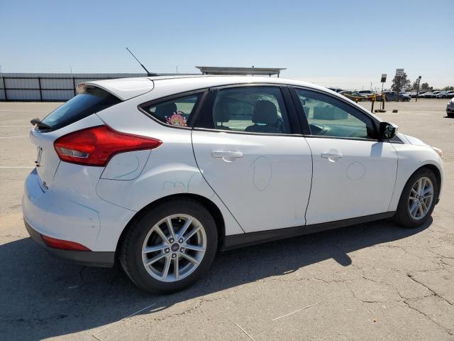 Photo 3 from auction – 2015 FORD FOCUS SE with VIN 1FADP3K26FL224335