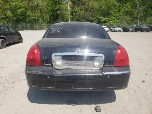 Photo 6 from auction – 2003 LINCOLN TOWN CAR C with VIN 1LNHM83W83Y620652